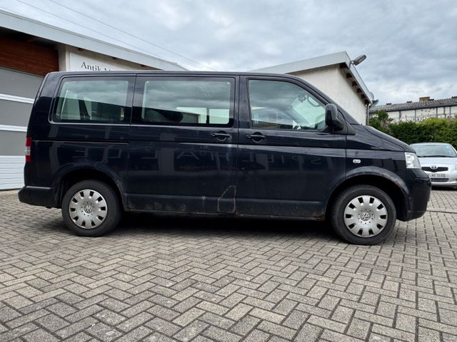 Fahrzeugabbildung Volkswagen T5 Caravelle 8 Sitze Klimaautomatik 1.9 TDI