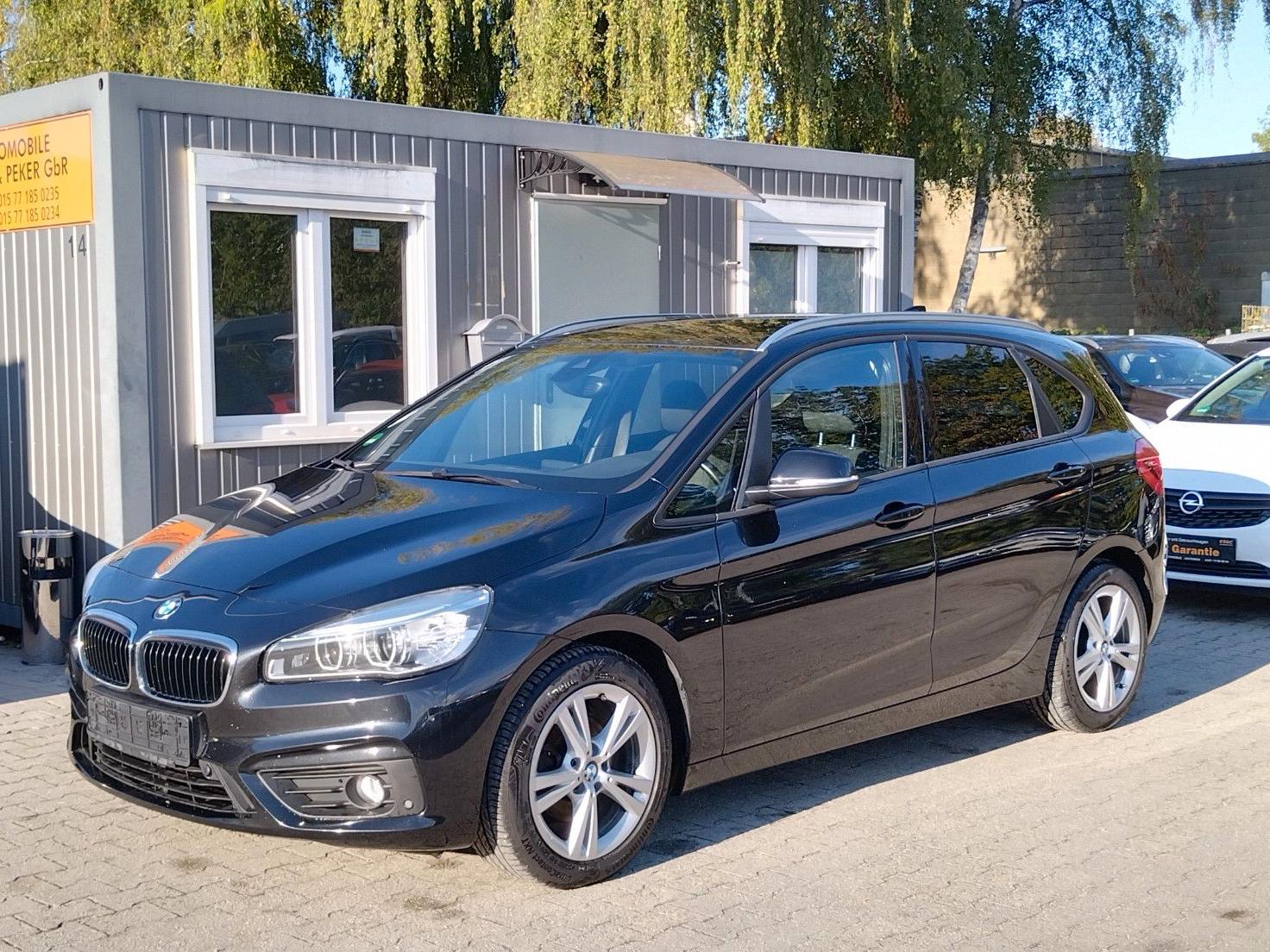 BMW 216