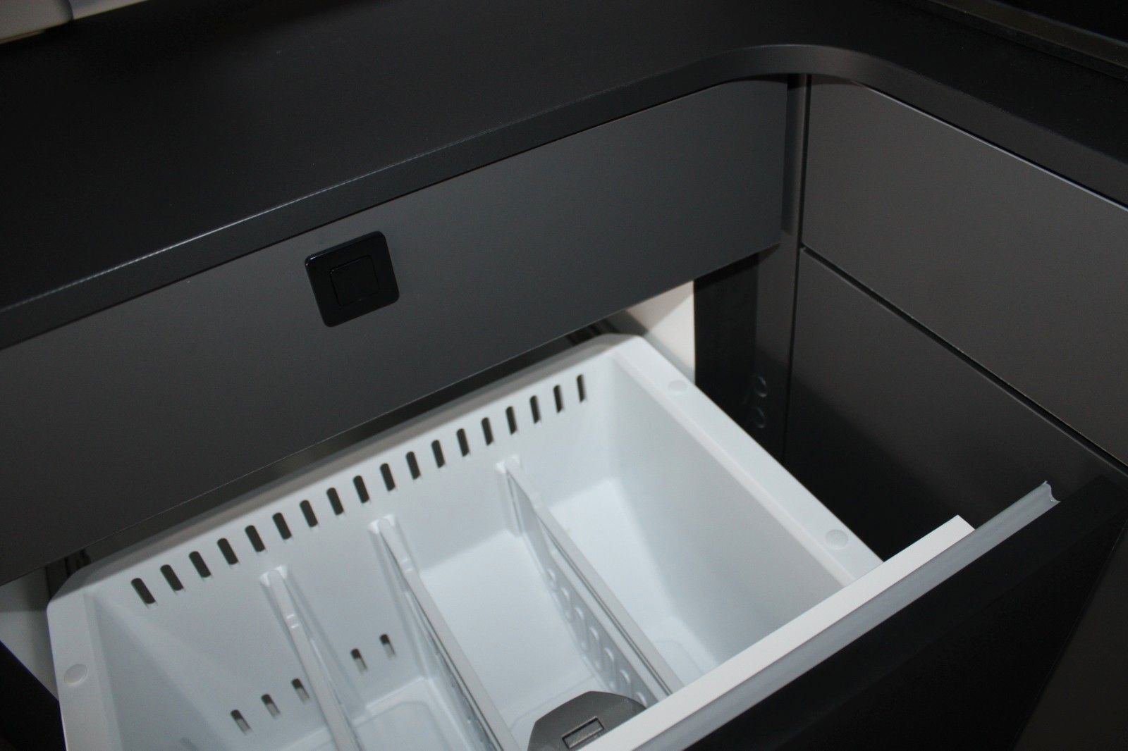 Fahrzeugabbildung Ford NUGGET L1 Active ALLRAD + Aufstelldach SOFORT