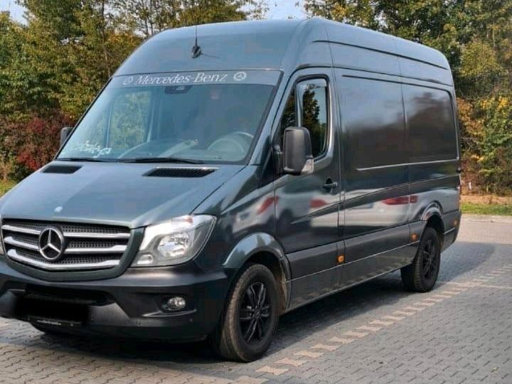 Image of Mercedes-Benz Sprinter