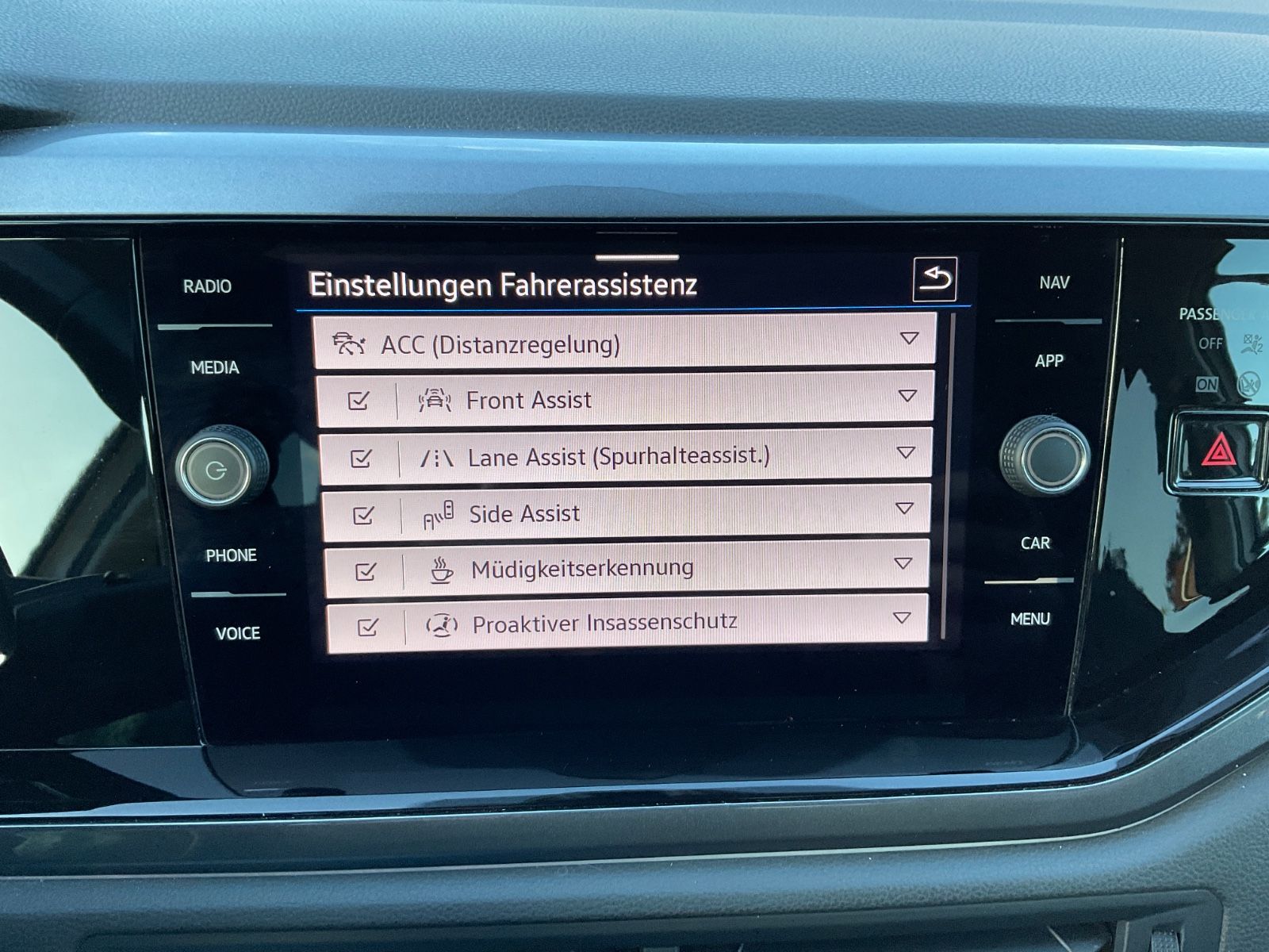 Fahrzeugabbildung Volkswagen Polo 1.0 TSI Style,LED,AHK,Virtual,ACC,Carplay,
