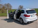 BMW Pan, RCam, HuD, LED, M Paket, BusiPak, Facelift - BMW 2er Reihe mit Facelift