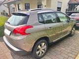 Peugeot 2008 Allure e-HDi FAP 115 STOP & START Allure - Peugeot 2008: F1