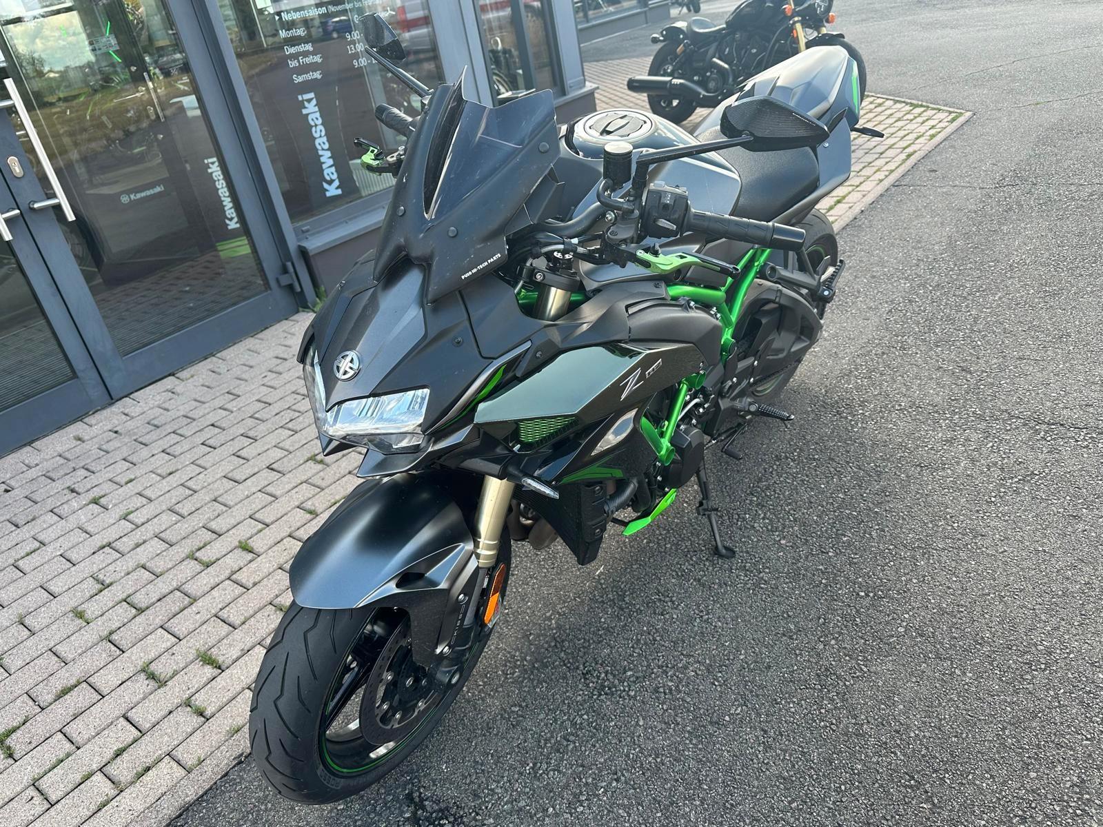 Kawasaki Z H 2 SE