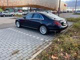 Mercedes-Benz S 560 4MATIC MB100&Service&Bremsen neu - gebrauchte Mercedes-Benz S 560 aus dem Jahr 2017
