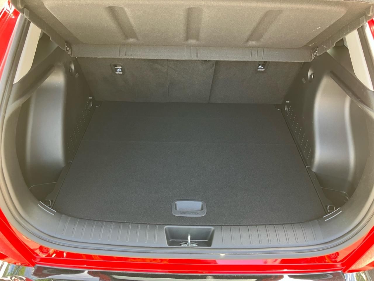 Fahrzeugabbildung Hyundai KONA TREND *65,4 kWh*SHZ*LHZ*NAVI*LM*USB*