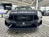 Ford Mustang 5.0 V8 DARK HORSE | 6gang + Garantie - Ford Mustang: V6