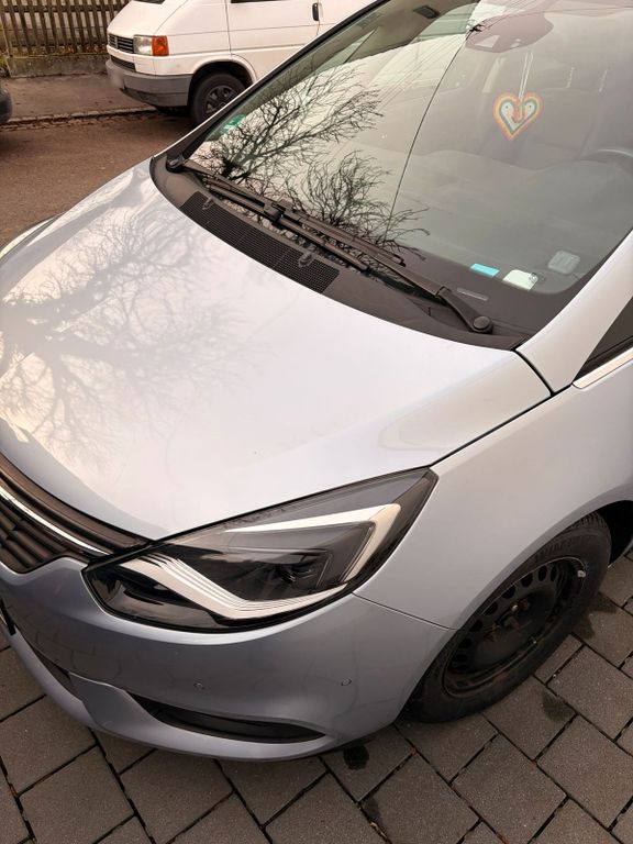 Image of Opel Zafira Tourer