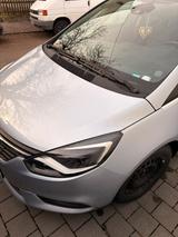 Opel Zafira Tourer 1.4 Turbo - Opel Zafira Tourer Kombi Gebrauchtwagen