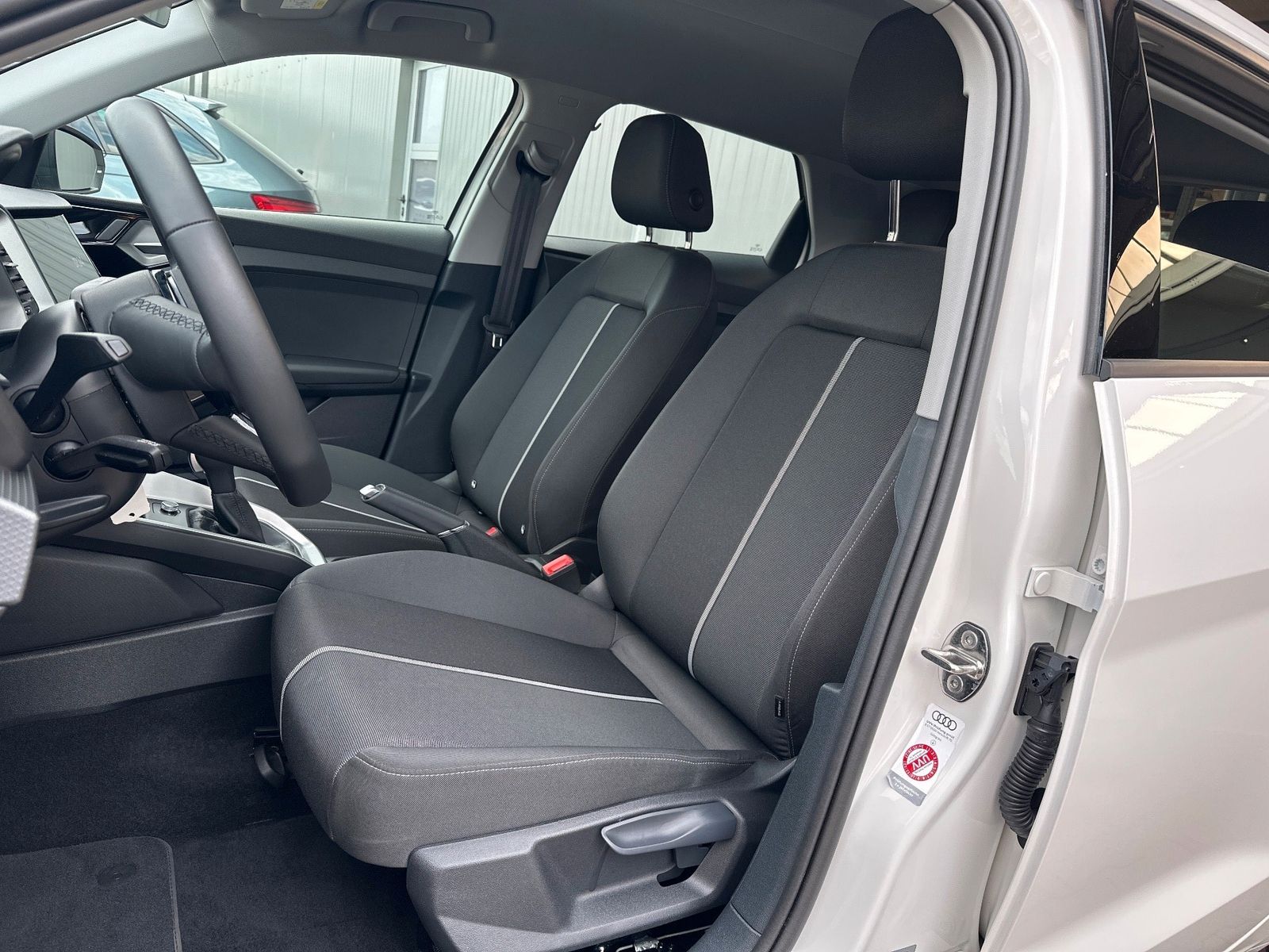 Fahrzeugabbildung Audi A1 35 TFSI Sportback Aut. NAV+PDC+DAB+VCOCKPIT
