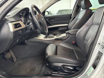 BMW 320 - 11