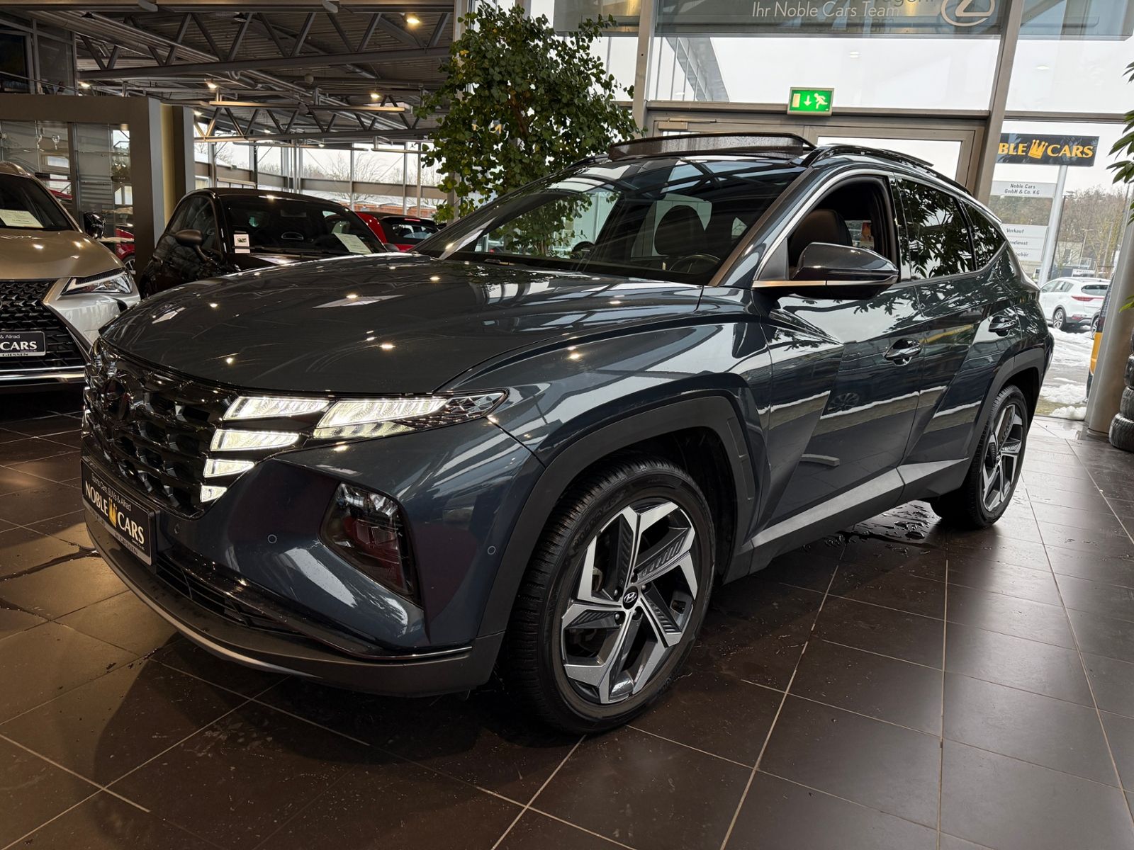 Fahrzeugabbildung Hyundai TUCSON Prime PHEV Plug-In Hybrid 4WD PANO LEDER