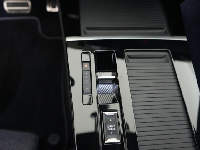 Astra L LIM GS AT+AHK+LED+360 GRAD KAMERA+SITZ-/