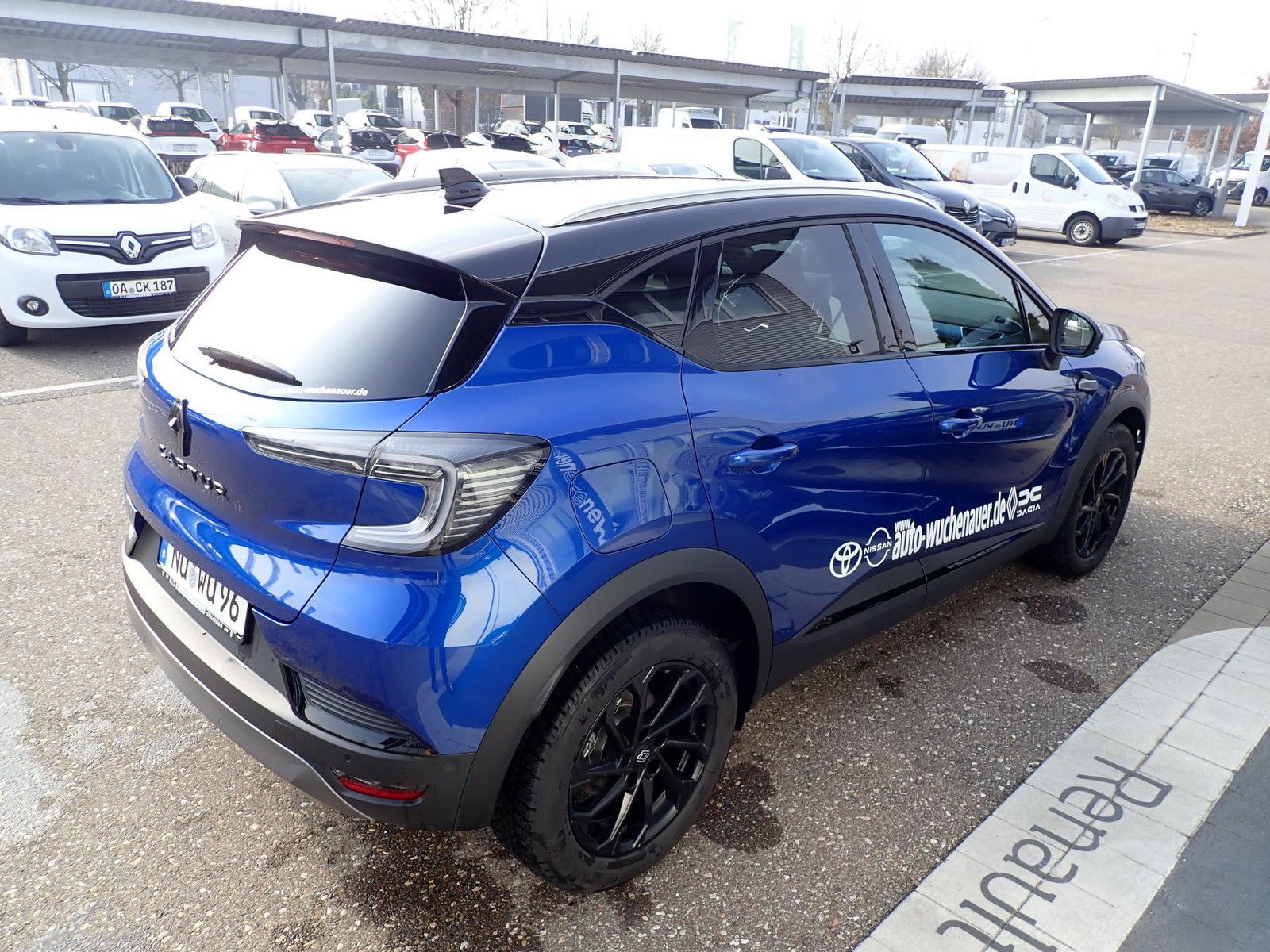Fahrzeugabbildung Renault Captur Mild Hybrid 160 EDC ESPRIT ALPINE/NAVI/