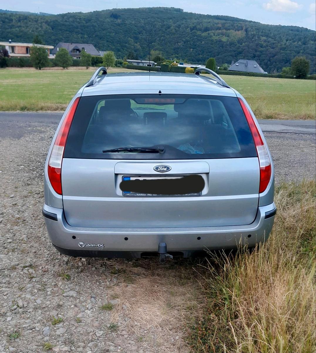 Ford Mondeo 2005 — rear view