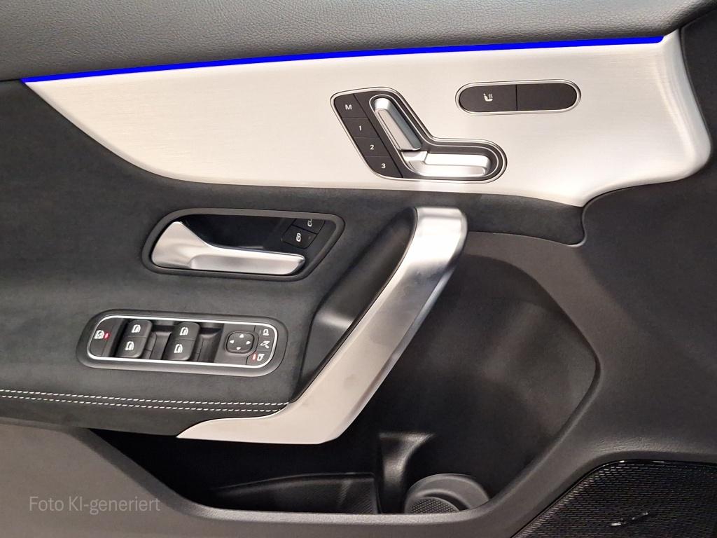 Mercedes-Benz A 250 4M AMG NIGHT PANORAMA DISTRONIC NAVI 360°