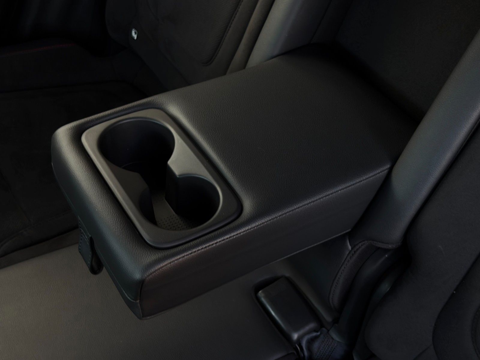 Fahrzeugabbildung Hyundai Tucson 1.6 GDI N-Line PHEV 4WD Kamera AHK ACC