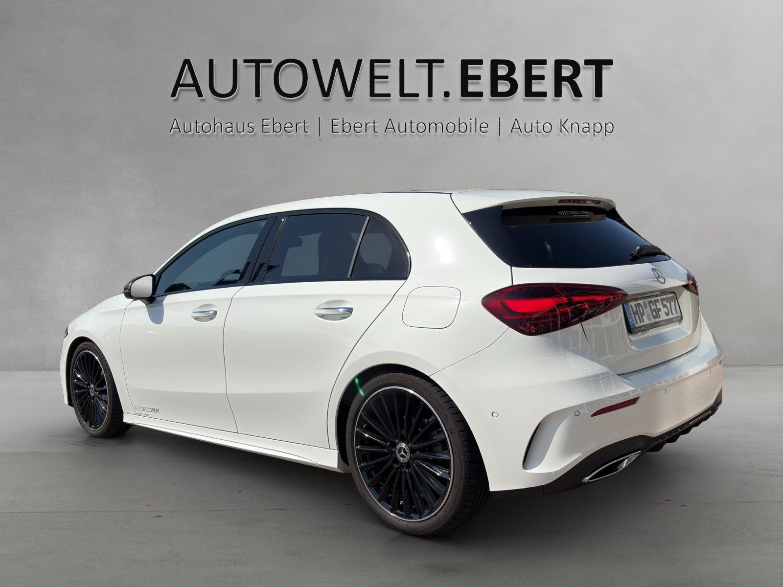 Fahrzeugabbildung Mercedes-Benz A 200 d AMG Pano KEYGO Multibeam SOUND Kamera