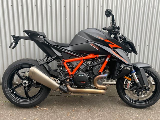 KTM 1390 SUPER DUKE R EVO 2024 - mit TechPack - 1.Hd