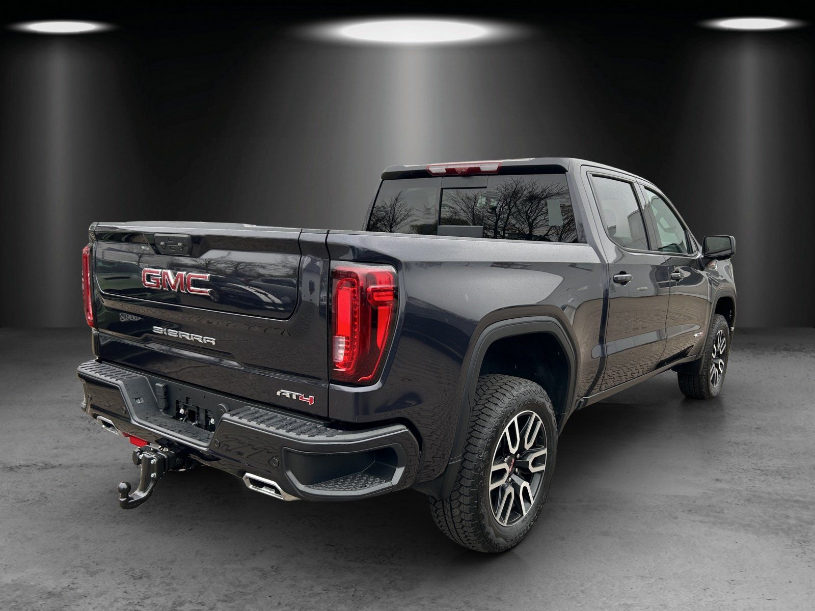 Fahrzeugabbildung GMC Sierra 1500 AT4 Crew Cab Short Bed AHK/LED/SHD/