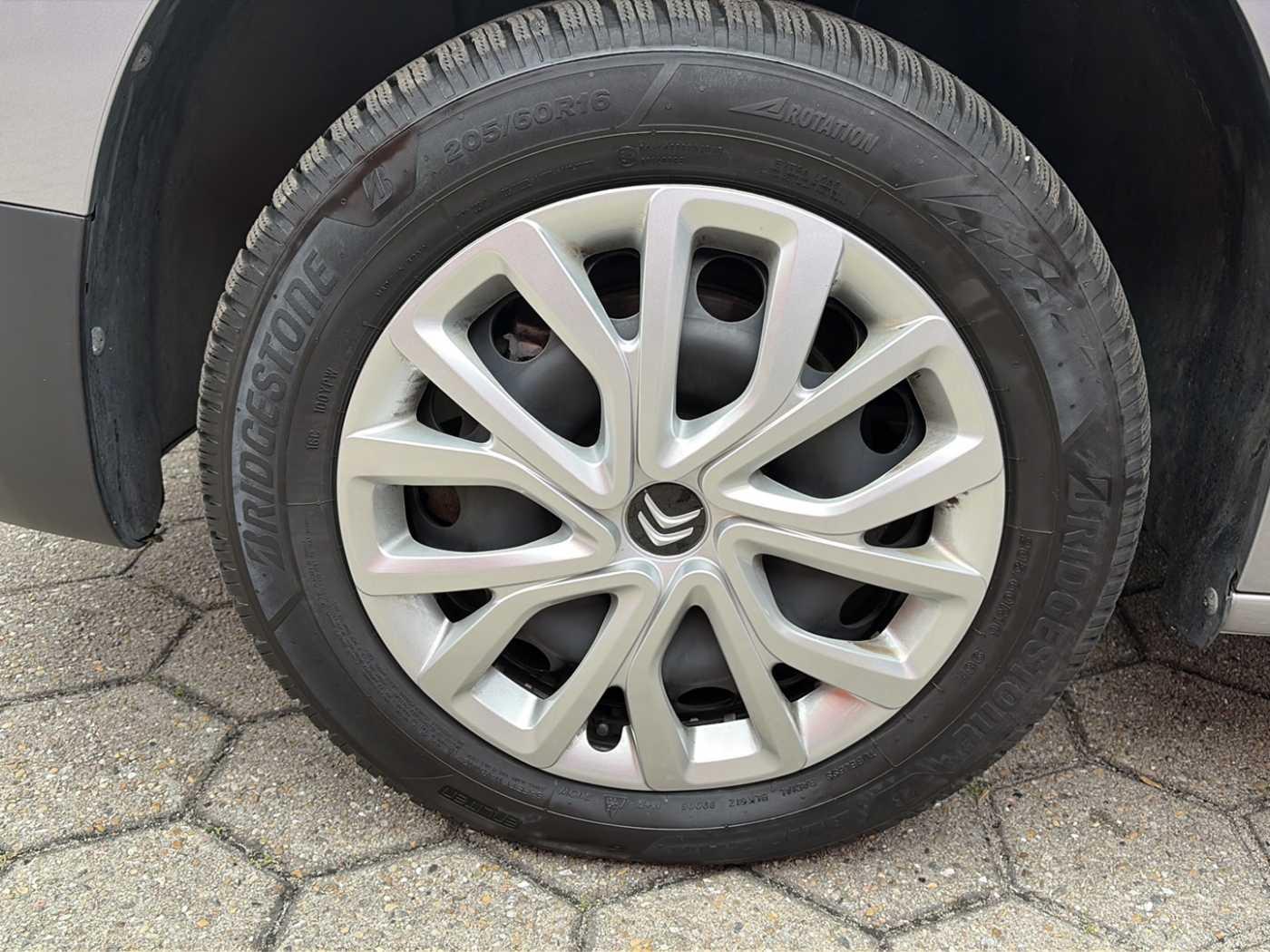 Citroën Berlingo Feel M Sitzheizung vorn, Klimaautomatik