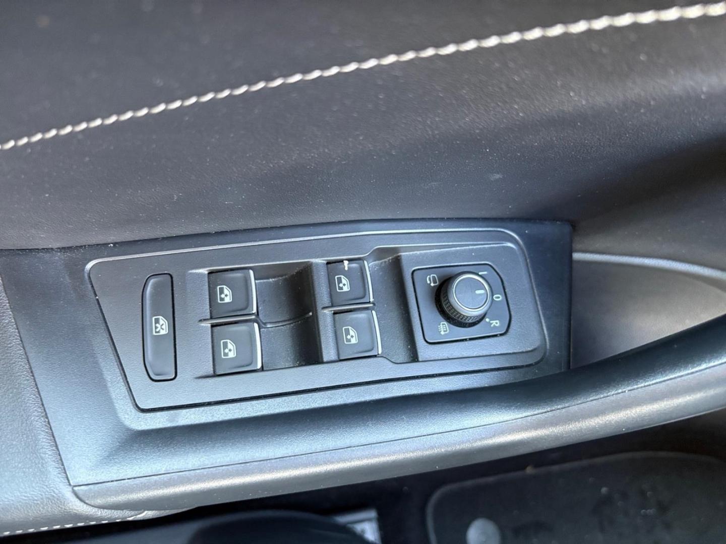 Volkswagen T-Roc Style 1.0 TSI ACC Apple CarPlay Bluetooth, миниатюра 25