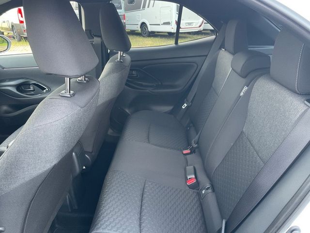 Toyota Yaris Cross 1.5 Hybrid Teamplayer *BLIS*PDC*SHZ*