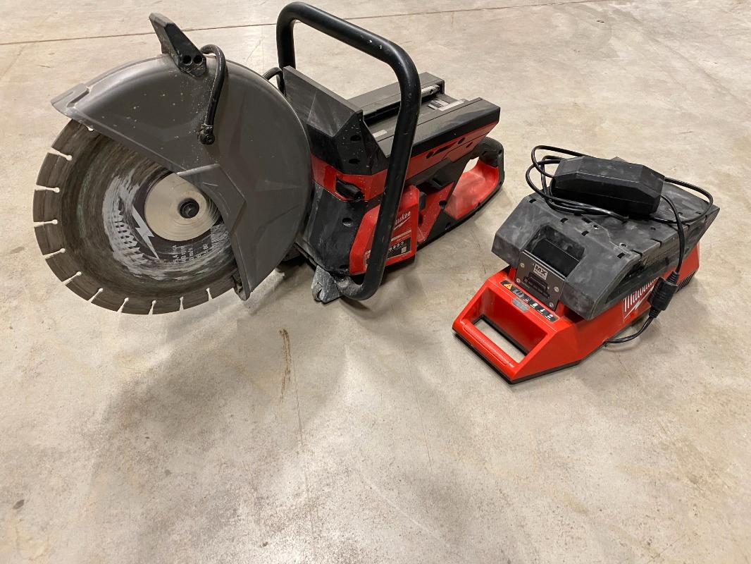 Andere Milwaukee MXFuel MXF COS350