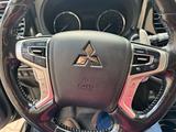 Mitsubishi Plug-in Hybrid Outlander 2.0 Allrad, Automatik - Mitsubishi Plug-in Hybrid Outlander: Privatanbieter