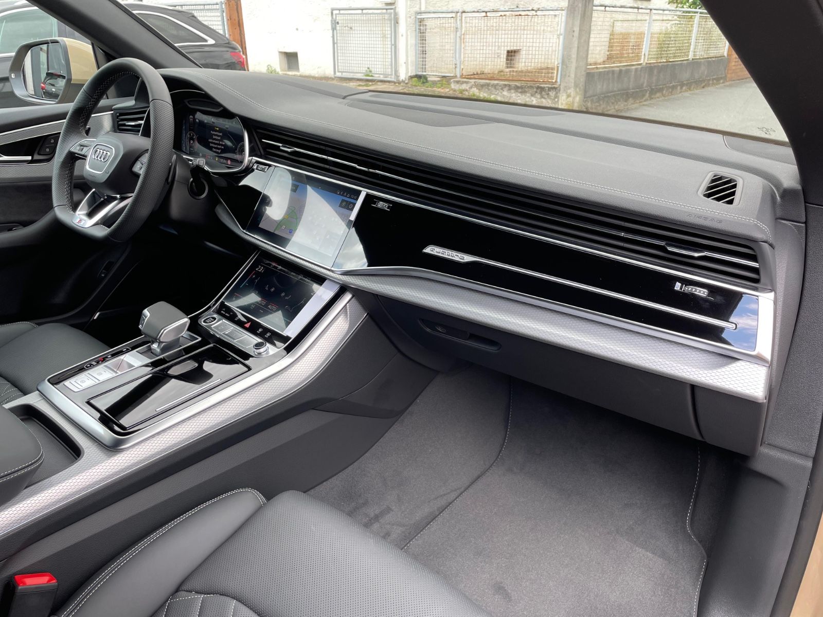 Fahrzeugabbildung Audi Q8 50 TDI Facelift |SLine|HUD|Softclose|23"|B&O|