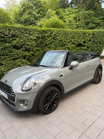 MINI ONE_CABRIO
