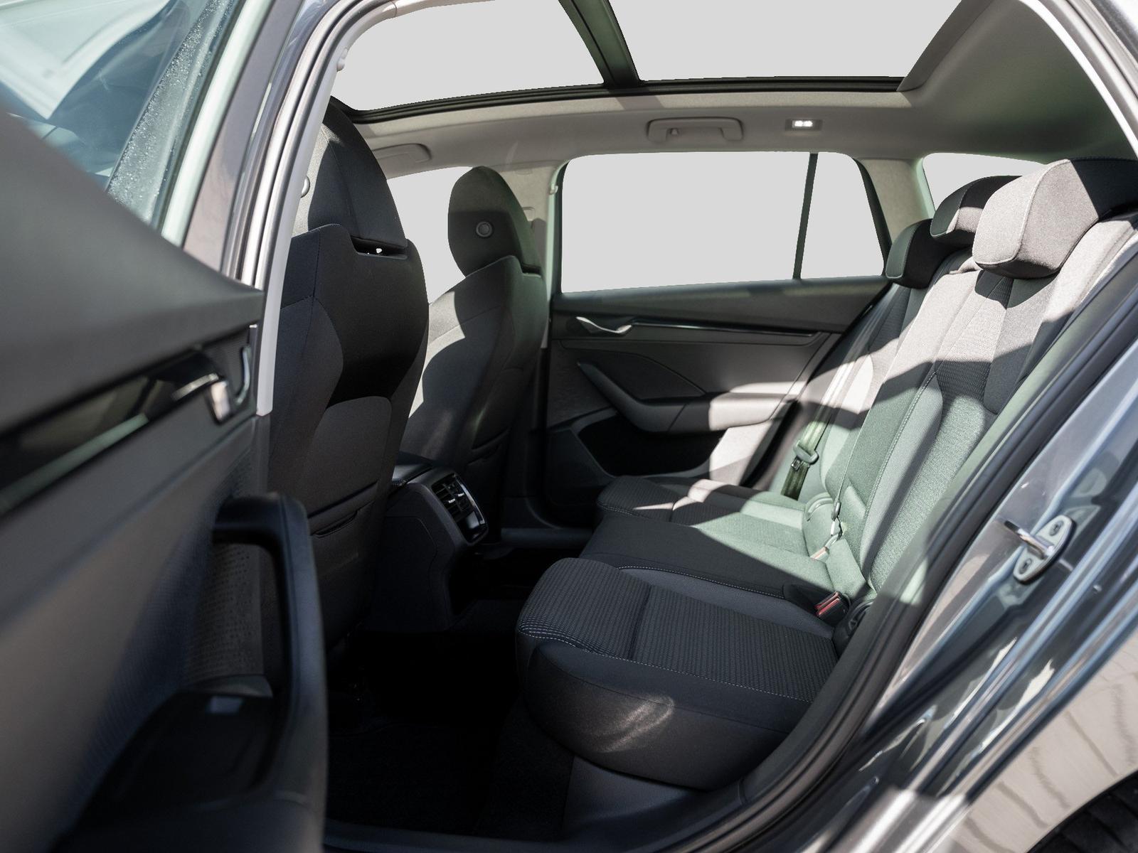 Skoda OCTAVIA C. AMBITION 1.0 TSI AHK Kam. Pano KlimaA