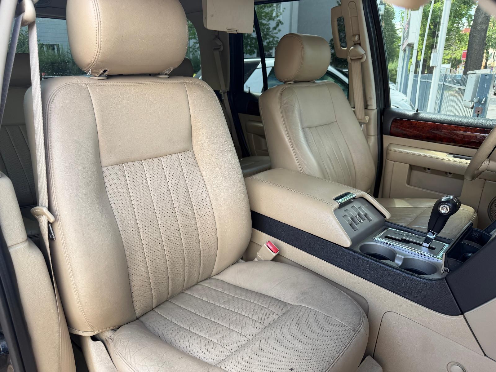 Lincoln NAVIGATOR 5,4L V8 4x4*AUT.*LEDER*EGSD*7-SITZE*