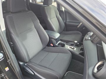 Toyota RAV 4 - 12