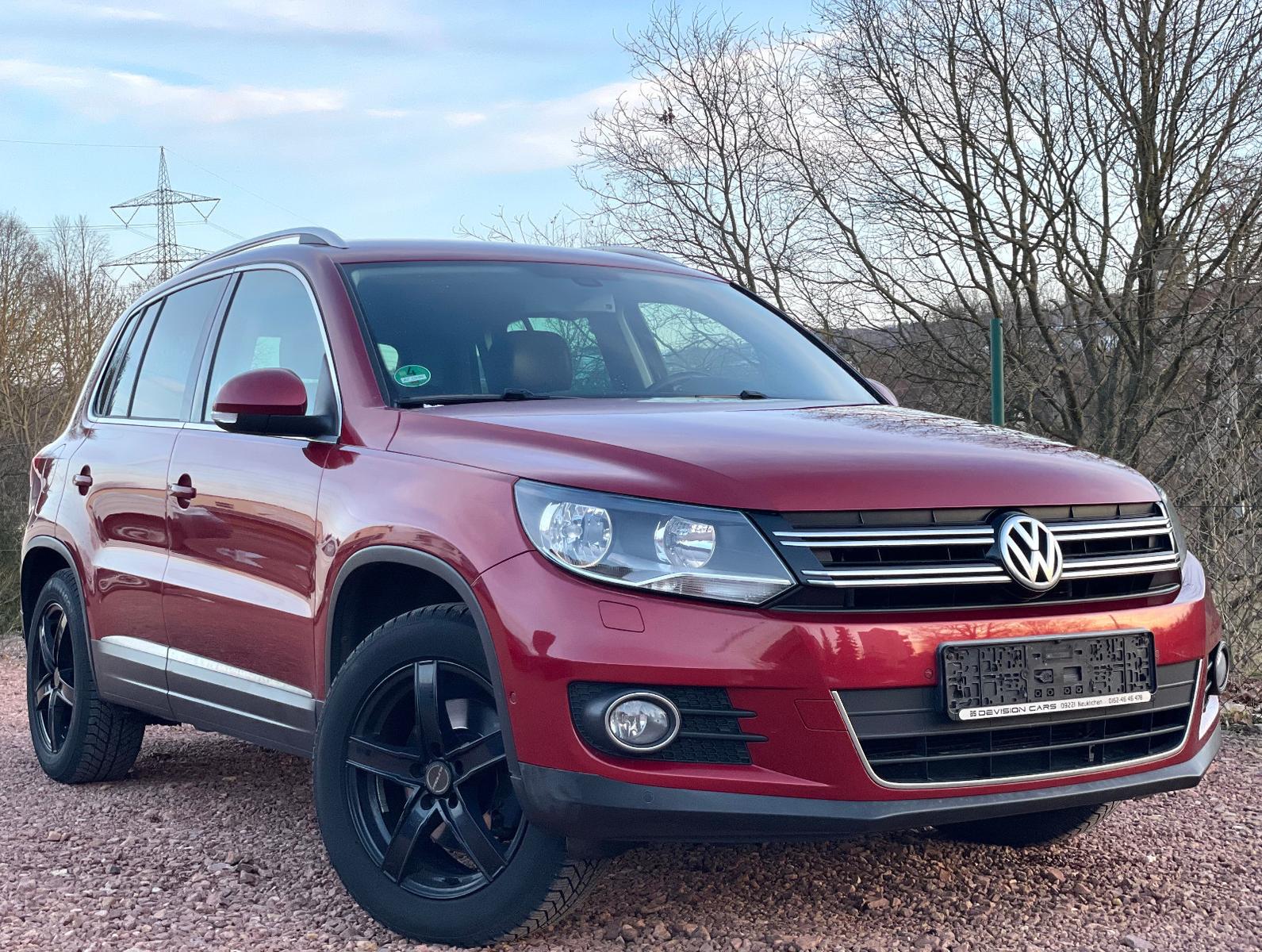 Volkswagen Tiguan 2.0 TSI Sport *4Motion*AHK*RFK*Navi*TÜV*
