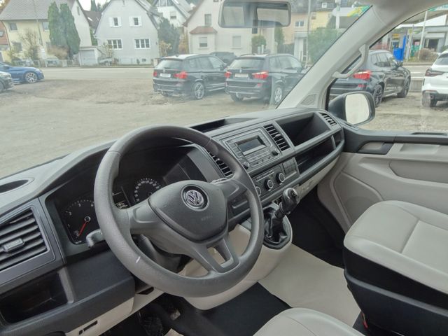 Fahrzeugabbildung Volkswagen T6 Transporter/Kombi lang/AHK/58.500Km/9 SITZER