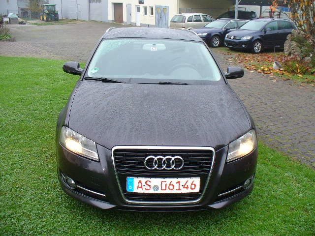 Audi A3 Sportback 1.6 TDI  AHK  Zahnr.neu