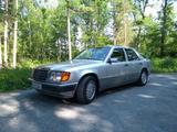 Mercedes-Benz 320E  - Mercedes-Benz 320 aus 1993