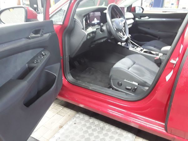 Volkswagen Golf - Bild 6
