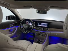 MERCEDES-BENZ E 350 d 4Matic All-Terrain/ 1.H/ PANO/ GARANTIE