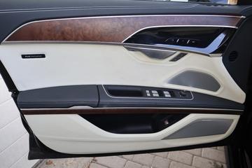 2025 AUDI S8 — миниатюра 34