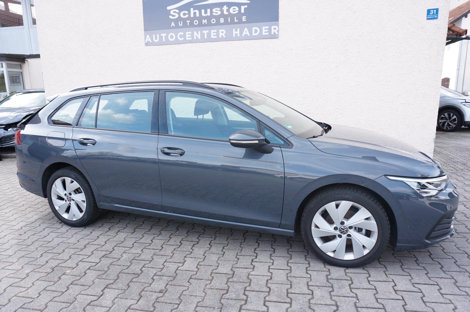Volkswagen Golf 1.0 eTSI DSG Life Variant LED/NAVI/SIDE ASS