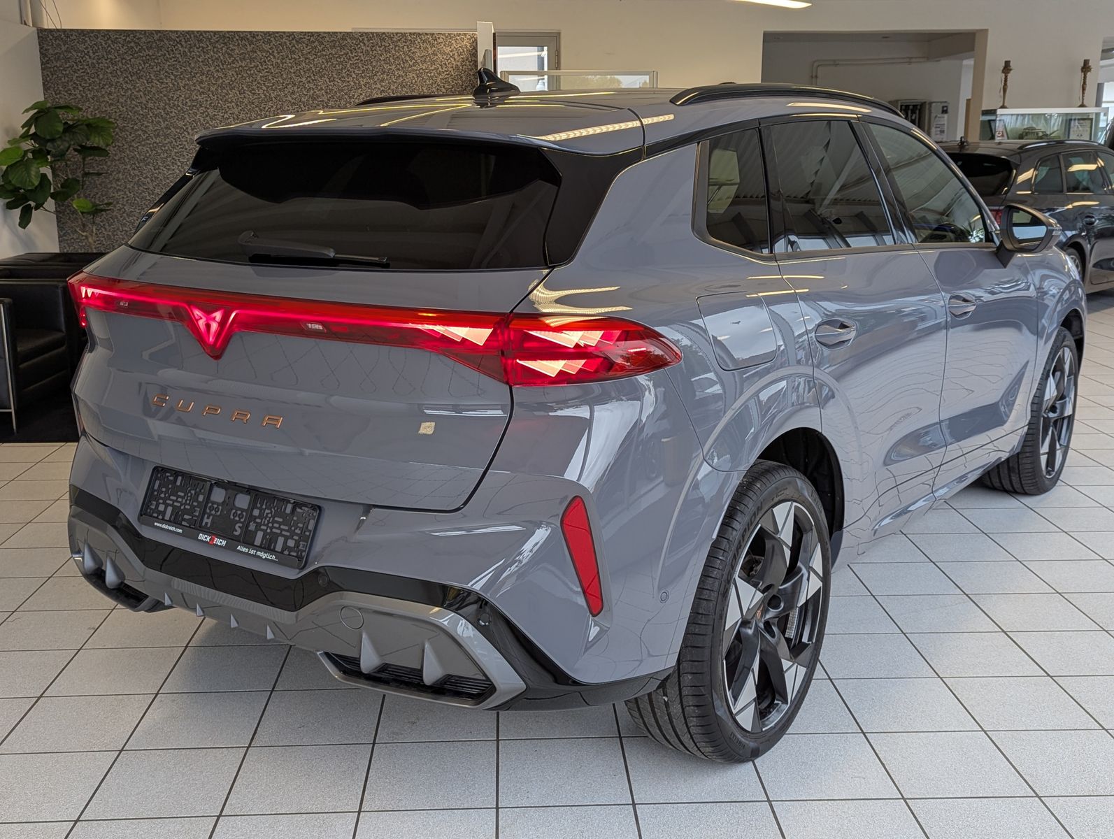 CUPRA Terramar 1.5eTSI HUD DCC Matrix Pano Sennh. 20" - Image 7