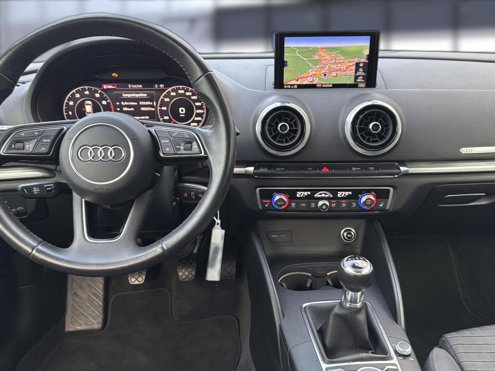 Fahrzeugabbildung Audi A3 Sportback sport/ Virtual Cockpit