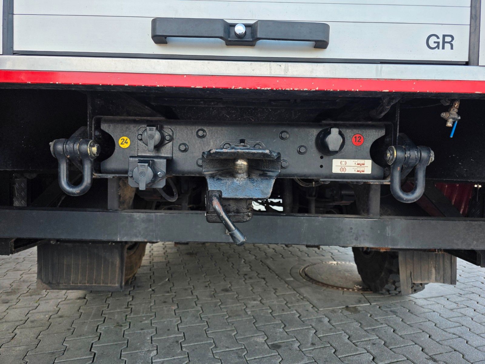 Fahrzeugabbildung Iveco EuroFire FF95E18W 4x4 LF8/6 Löschfahrzeug