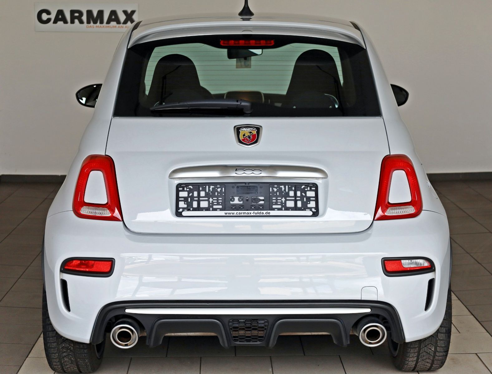 Fahrzeugabbildung Abarth 500 595 Kit ESTETICO ,Navi, MirrorLink, LM19"+WR