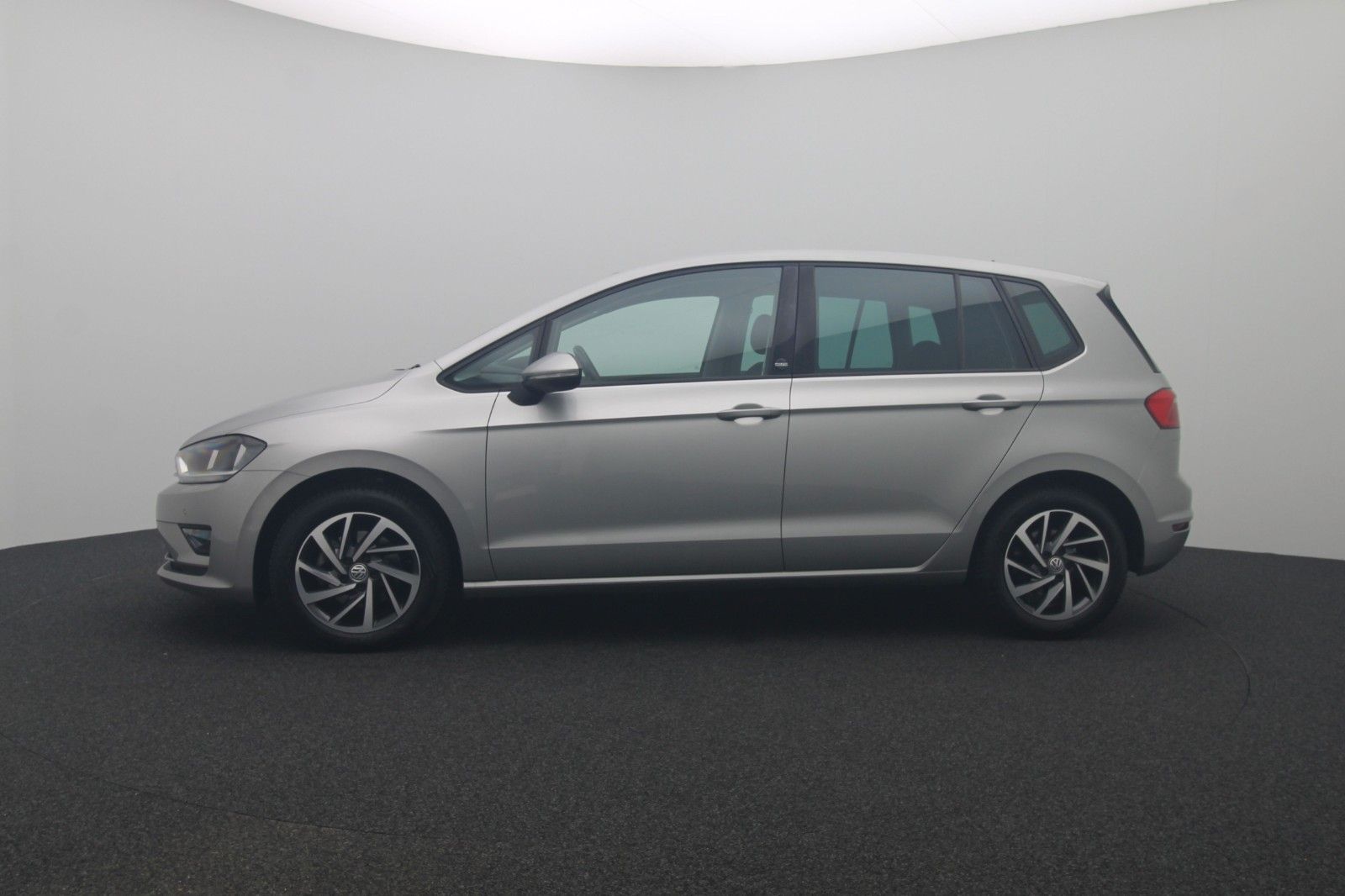 Fahrzeugabbildung Volkswagen Golf VII Sportsvan 1.4 Sound BMT/Start-Stopp