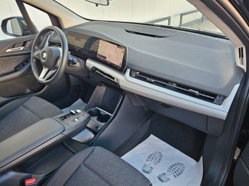 BMW 216 Active Tourer - 12