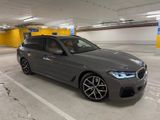 BMW 540i xDrive M.StdHz.EuroP.Gar. - BMW 540 in München