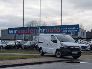 Opel Vivaro - 1
